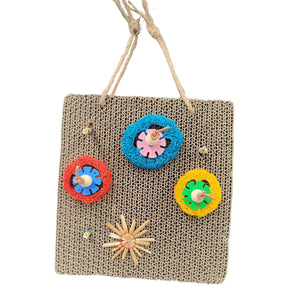 Hanging Cardboard with Lufa Bird Toy